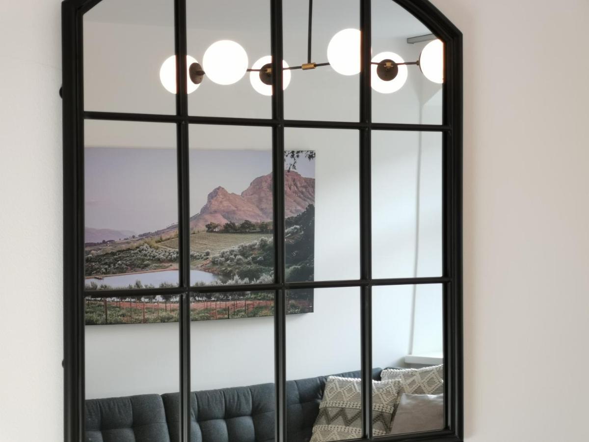 Fynbos Apartments Deluxe, Balkon, Historisch, Parkplatz Майсен Екстериор снимка
