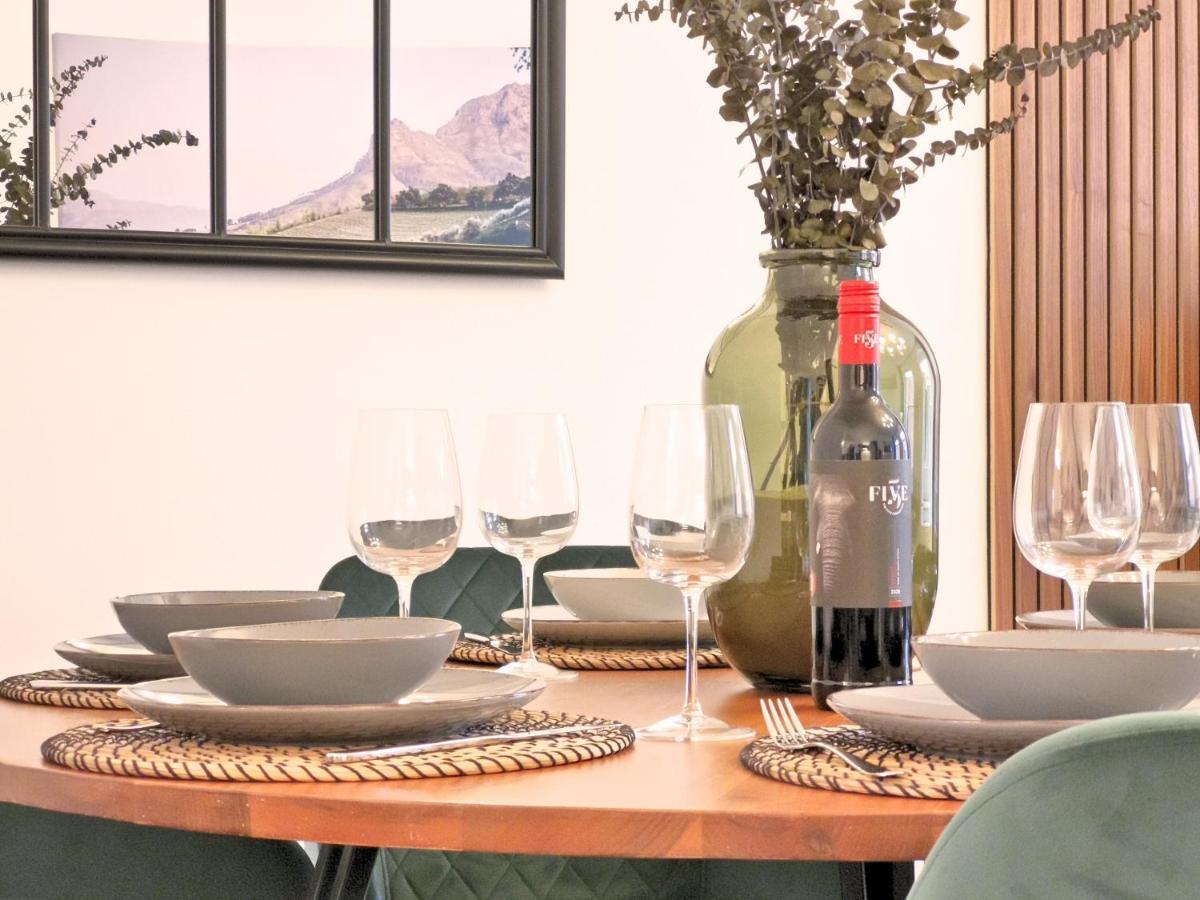 Fynbos Apartments Deluxe, Balkon, Historisch, Parkplatz Майсен Екстериор снимка