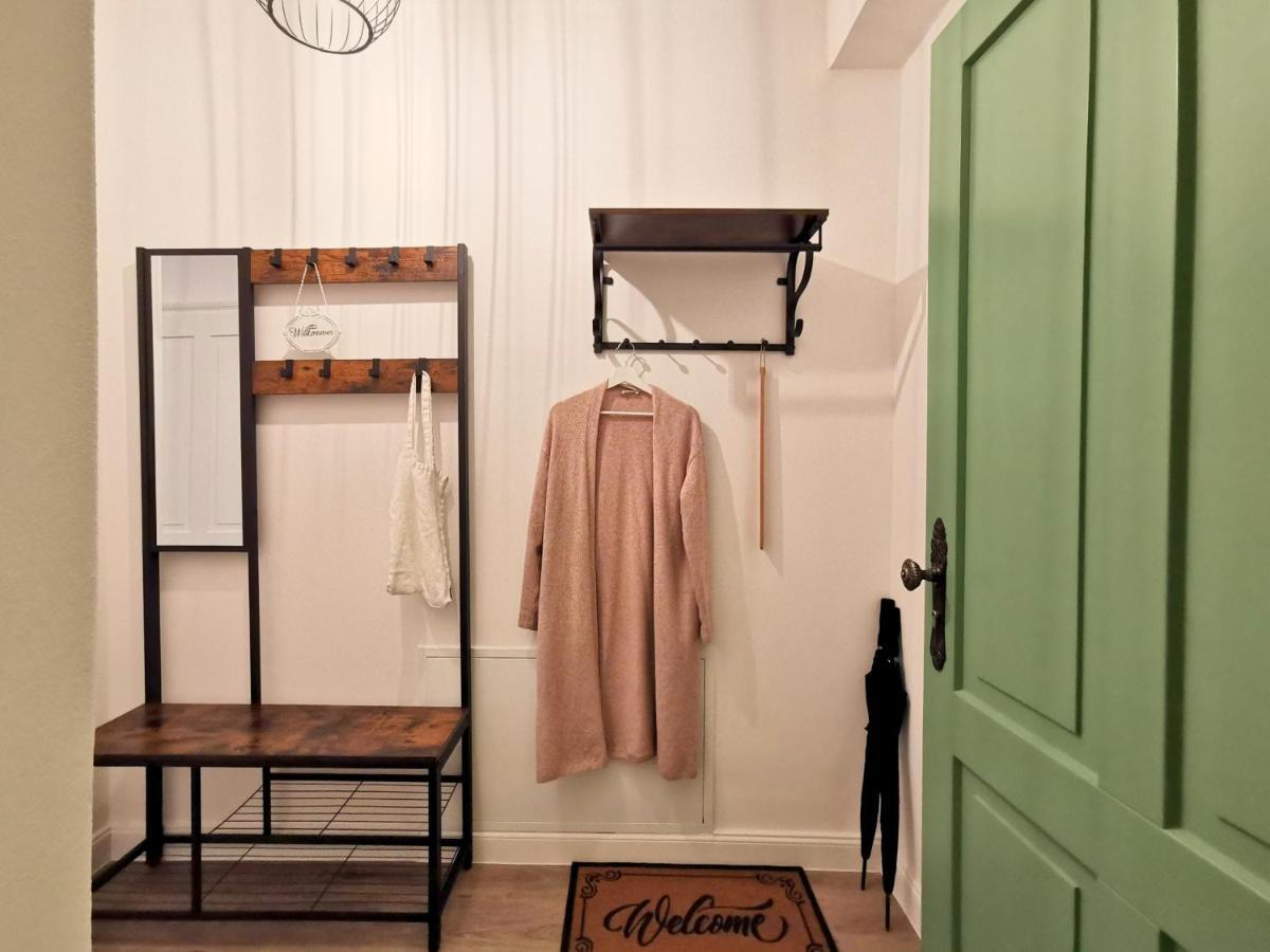 Fynbos Apartments Deluxe, Balkon, Historisch, Parkplatz Майсен Екстериор снимка
